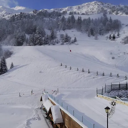 2 Pieces A Meribel Avec Balcon Et Wifi, Pieds Des Pistes - Fr-1-355-260 Apartment *
